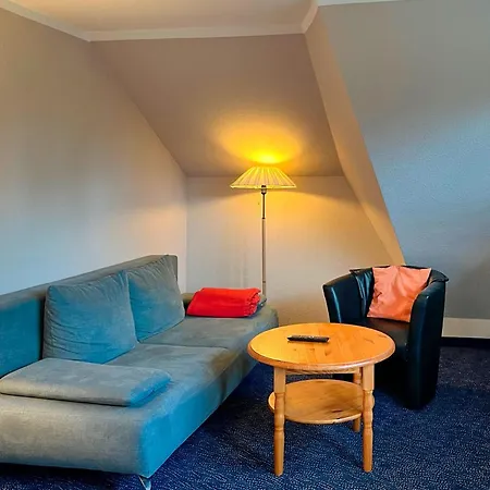 Leuchtfeuer 3* Freest